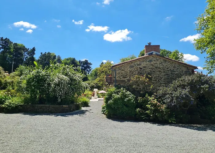 לינה וארוחת בוקר Et D'hotes Du Petit Moulin Réaumur